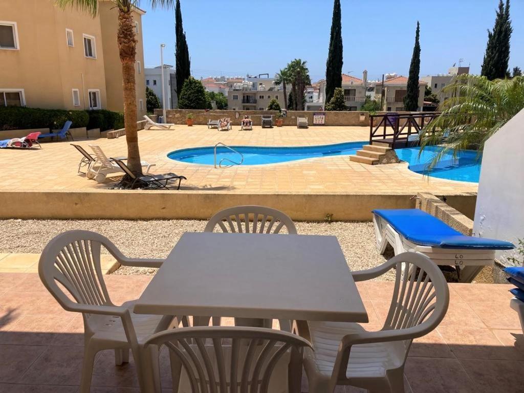 Sirena Olympia Apartment 40 Paphos Buitenkant foto
